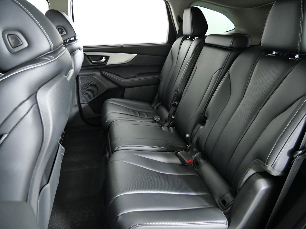 Thumbnail: 2023 Acura MDX - 31