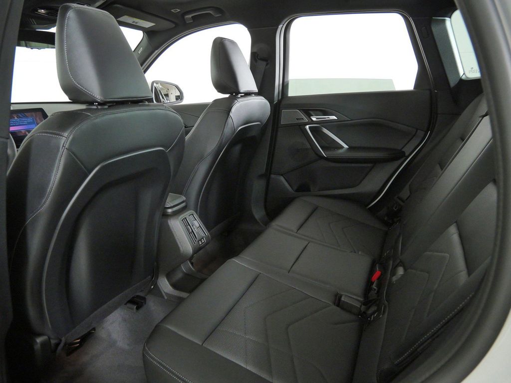 Thumbnail: 2026 BMW X1 - 29