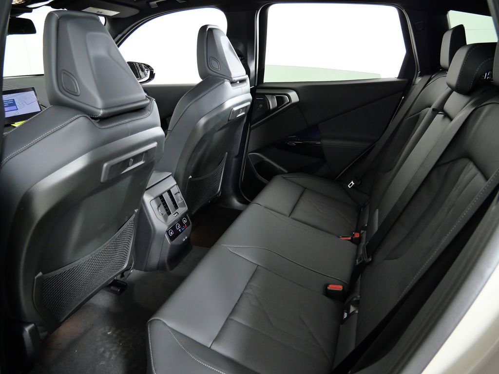 Thumbnail: 2026 BMW X3 - 31