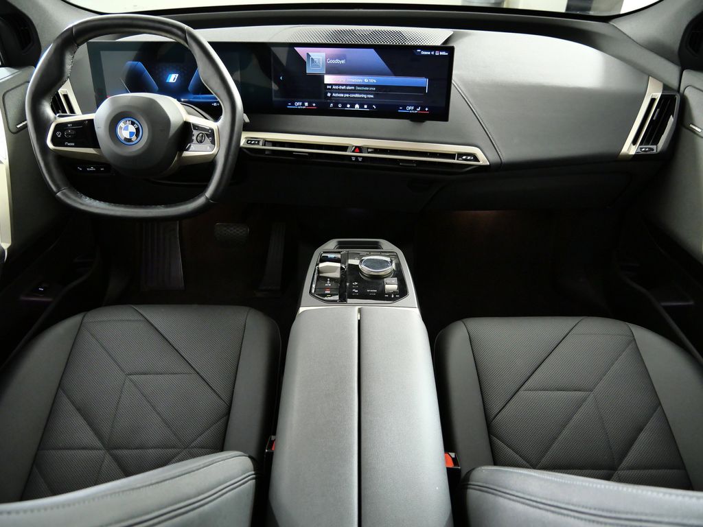 Thumbnail: 2024 BMW iX - 6