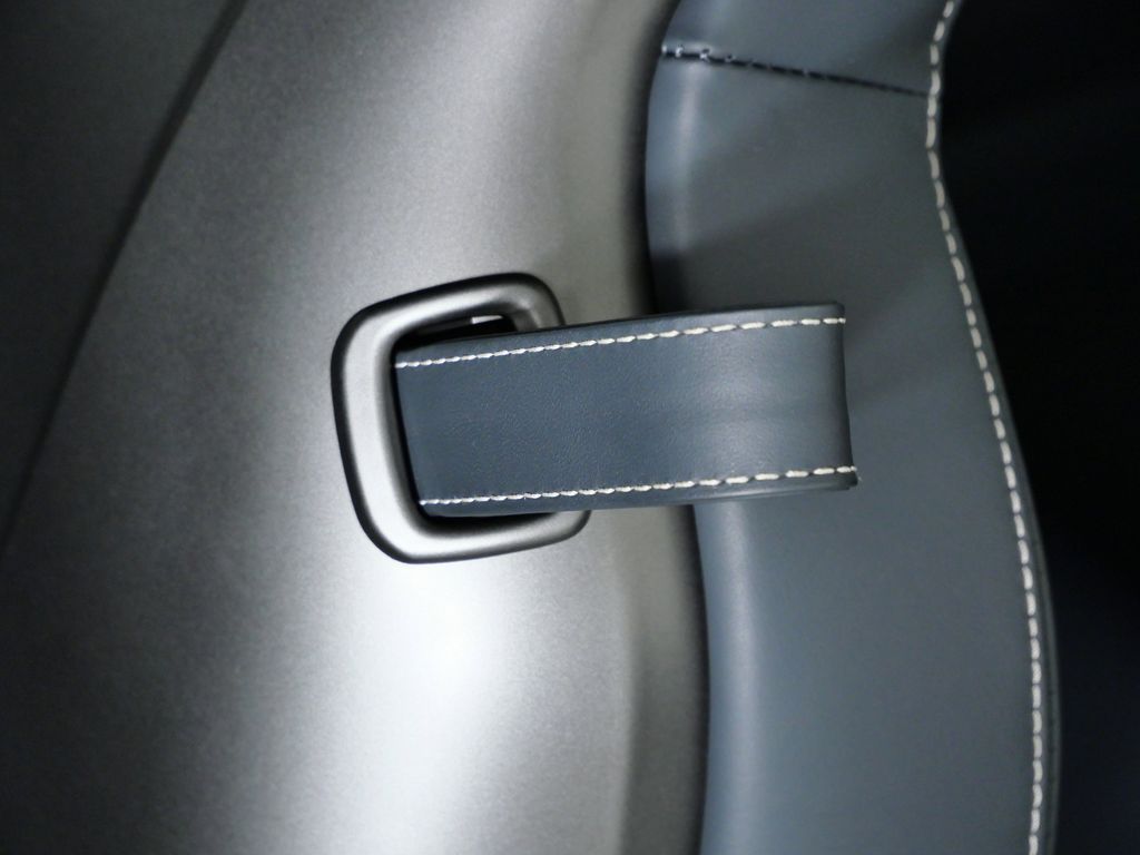 Thumbnail: 2023 Porsche 911 - 24