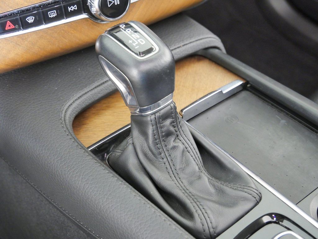 Thumbnail: 2021 Volvo XC90 - 45