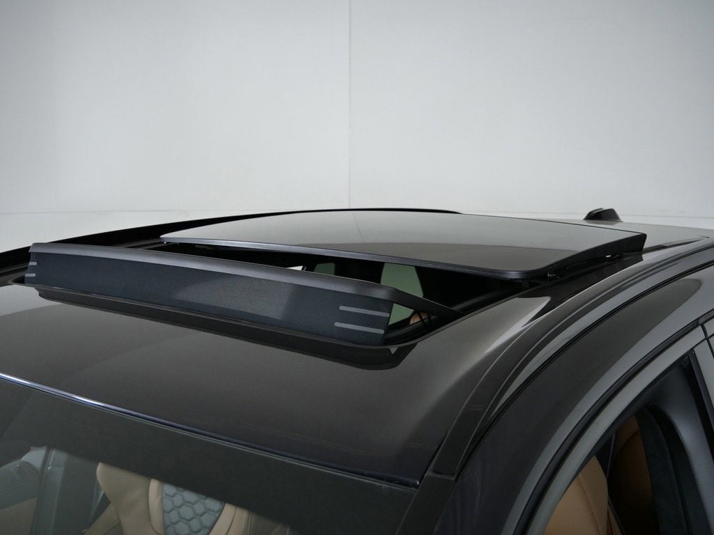 Thumbnail: 2026 BMW X5 - 18