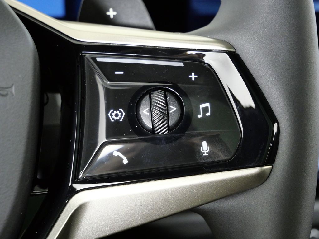 Thumbnail: 2025 BMW X3 - 43