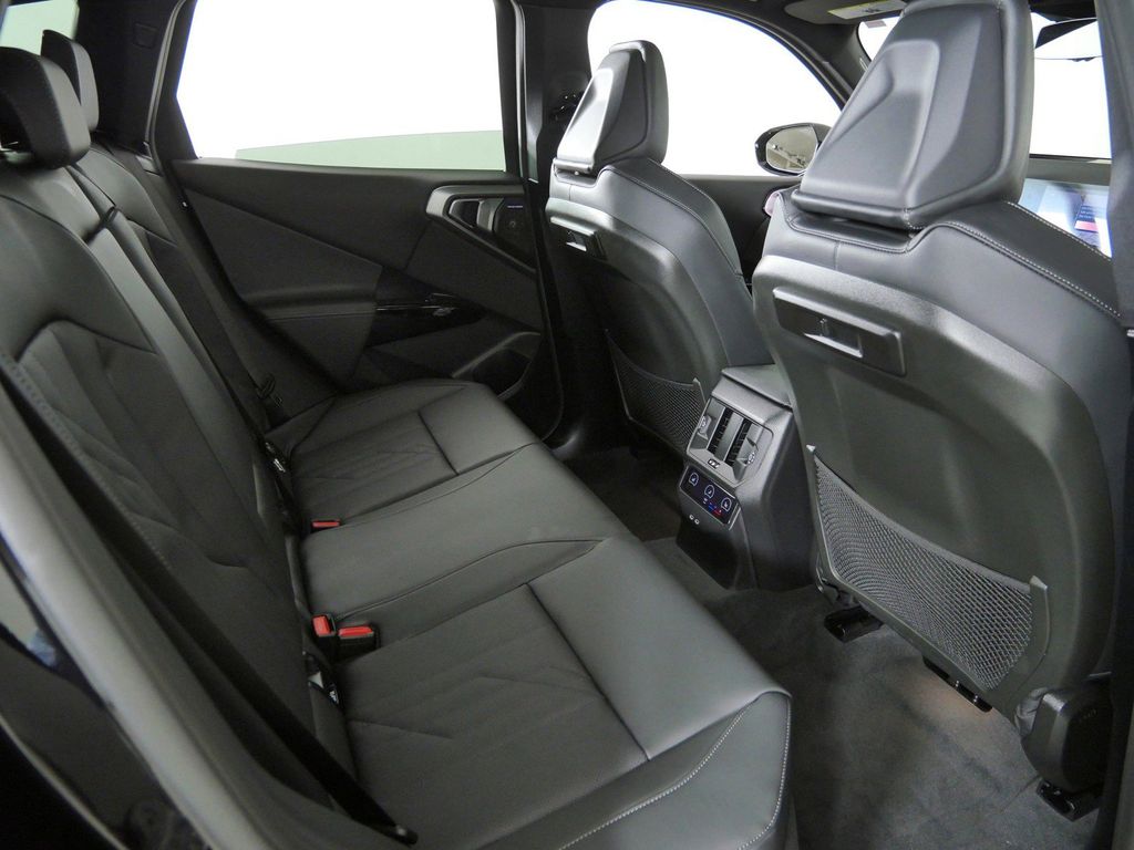 Thumbnail: 2026 BMW X3 - 26