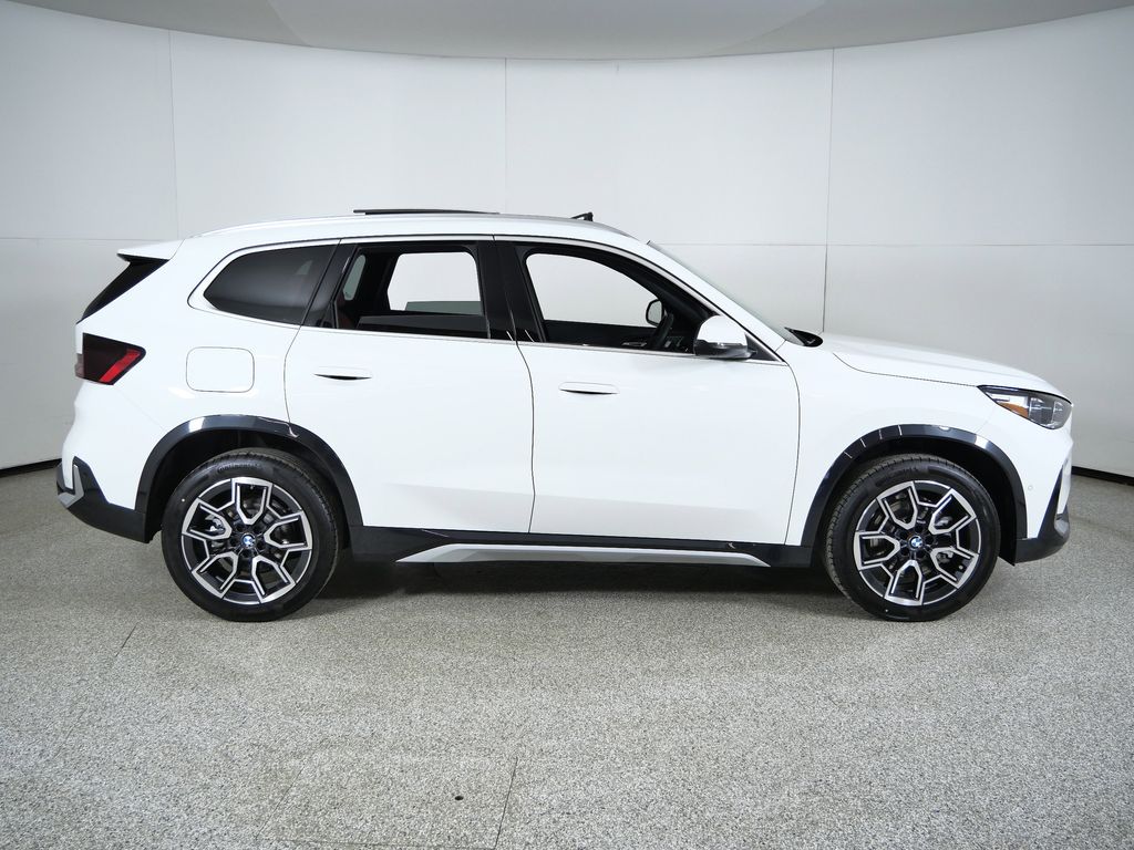 Thumbnail: 2026 BMW X1 - 8