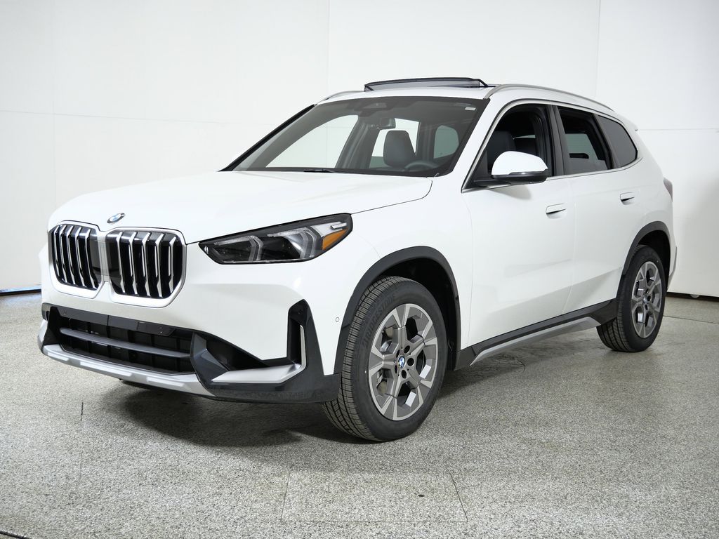 Thumbnail: 2026 BMW X1 - 1