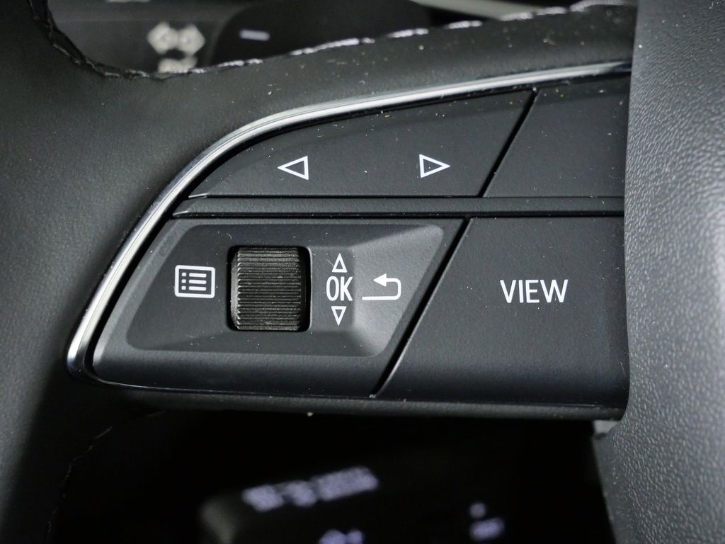 Thumbnail: 2023 Audi Q5 - 41