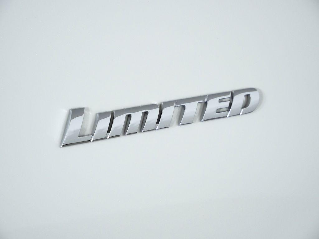 Thumbnail: 2022 Toyota 4Runner - 5