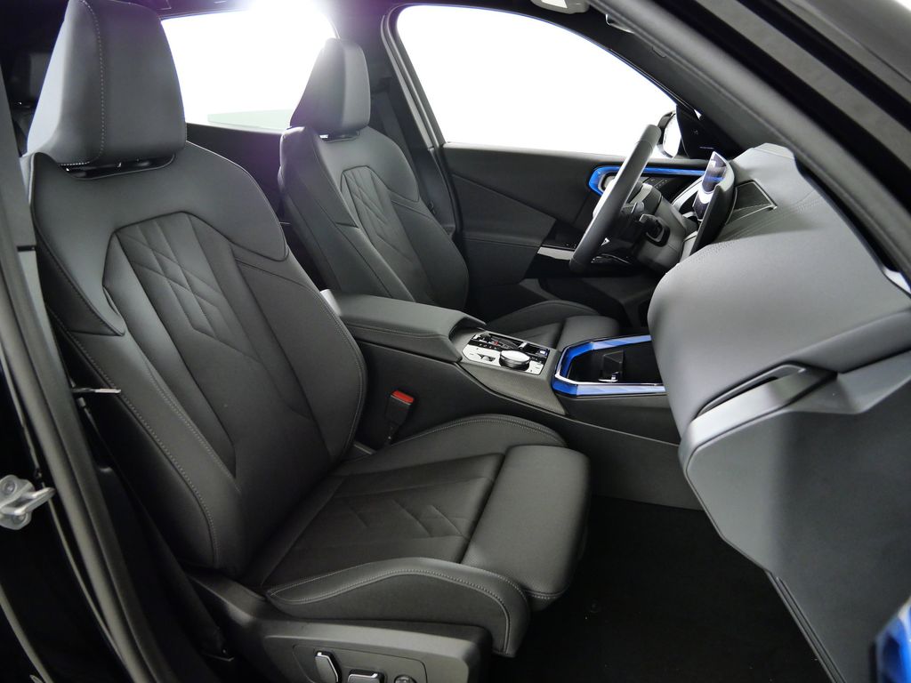 Thumbnail: 2026 BMW X3 - 22