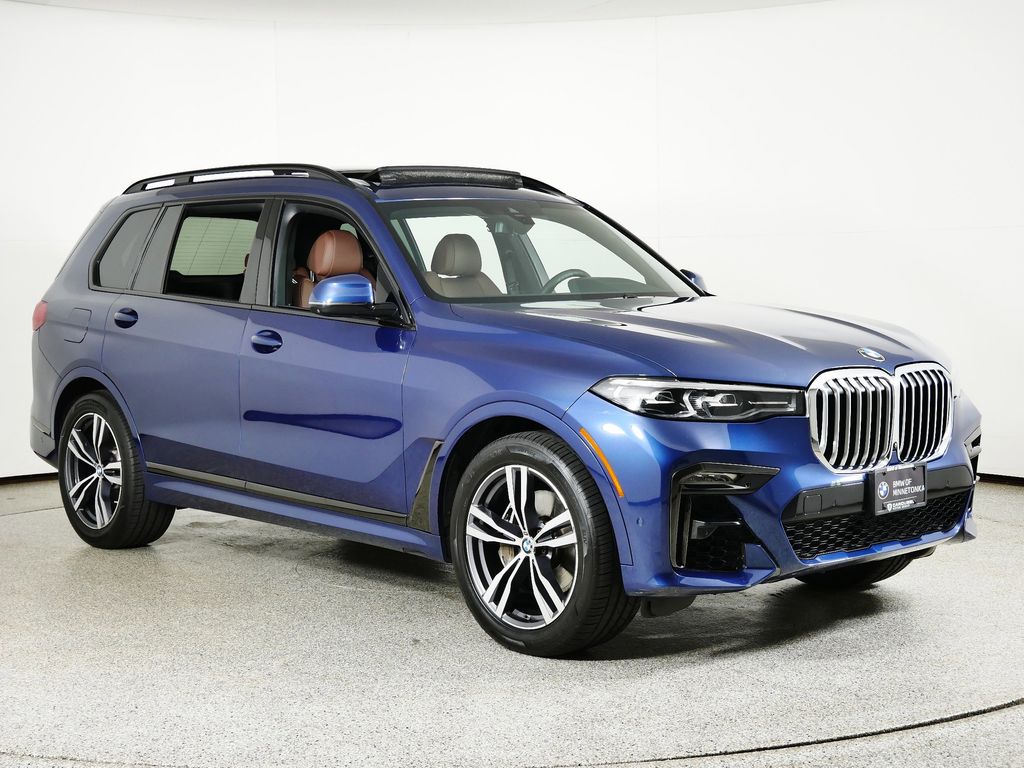 Thumbnail: 2021 BMW X7 - 3