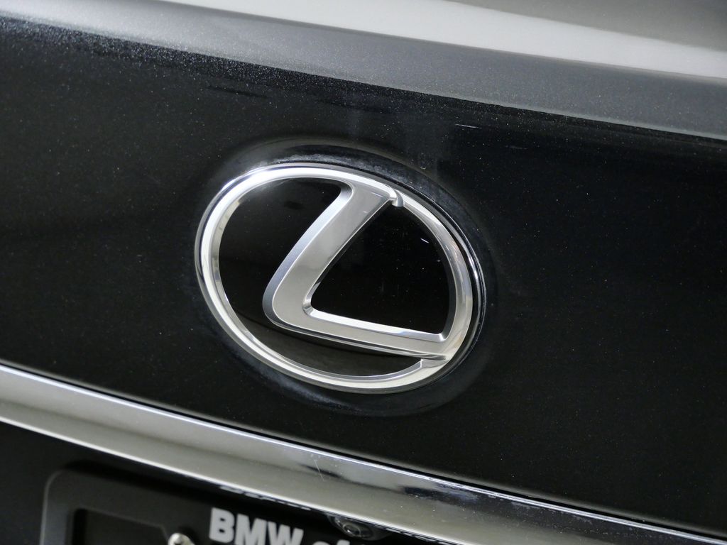 Thumbnail: 2024 Lexus LS - 12