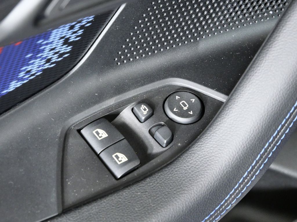 Thumbnail: 2026 BMW M2 - 29