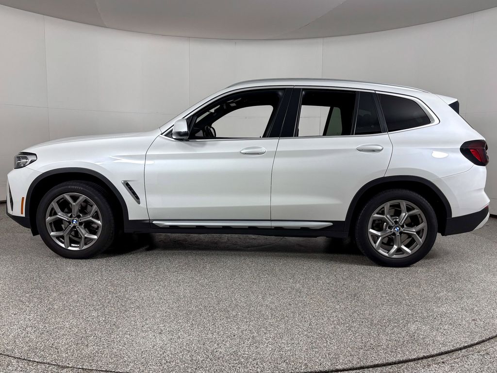 Thumbnail: 2022 BMW X3 - 6