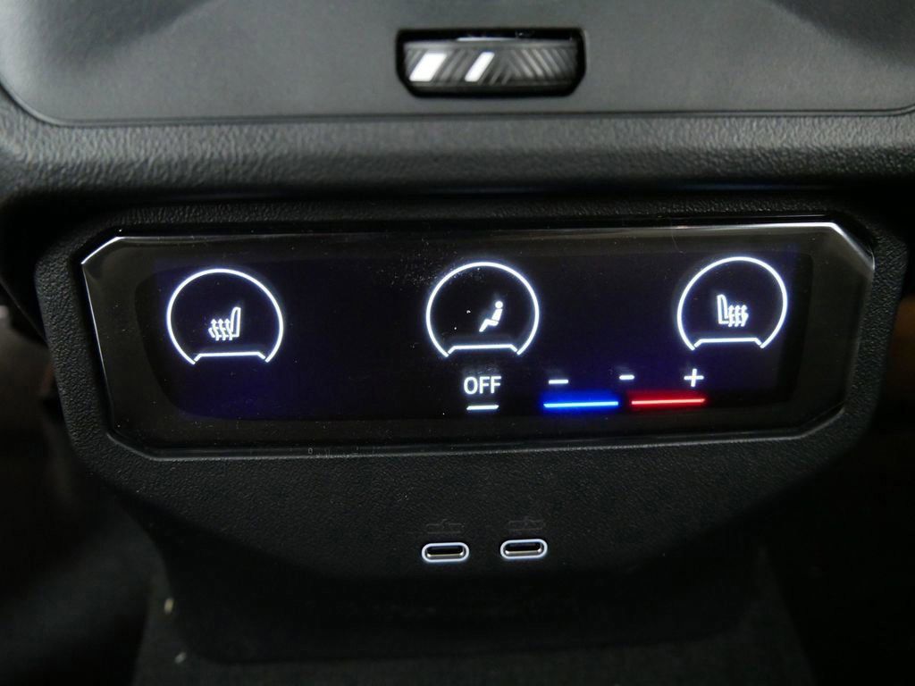Thumbnail: 2025 BMW X3 - 30