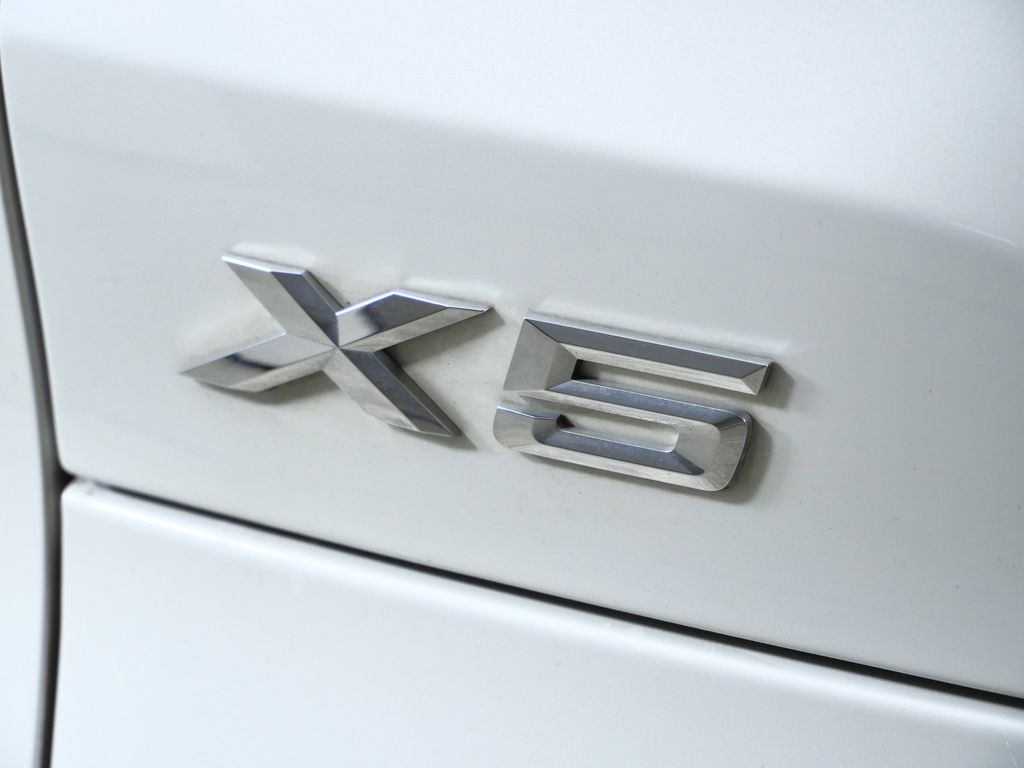 Thumbnail: 2020 BMW X5 - 14