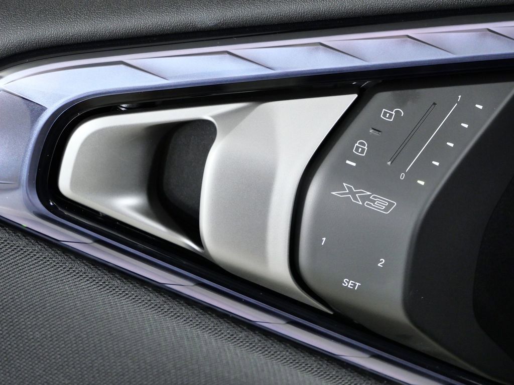 Thumbnail: 2026 BMW X3 - 37