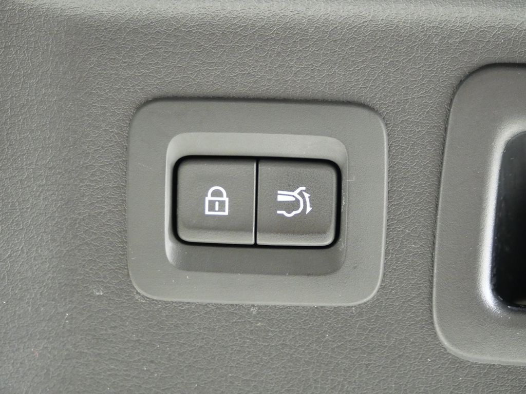 Thumbnail: 2024 Mazda CX-90 - 28