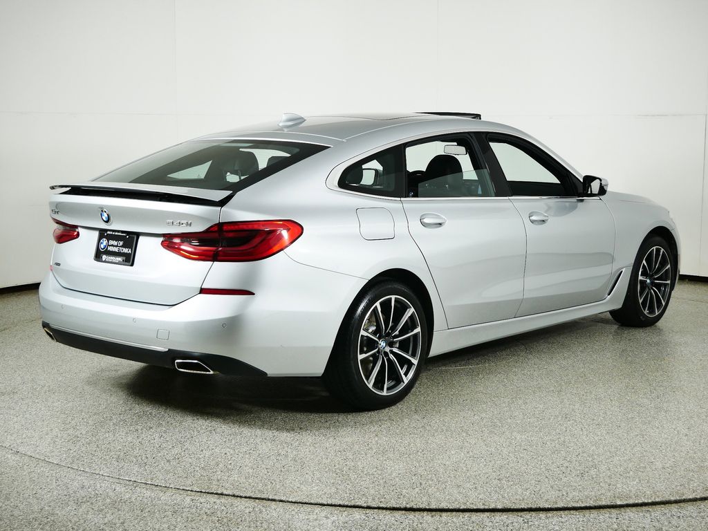 Thumbnail: 2019 BMW 6 Series - 9