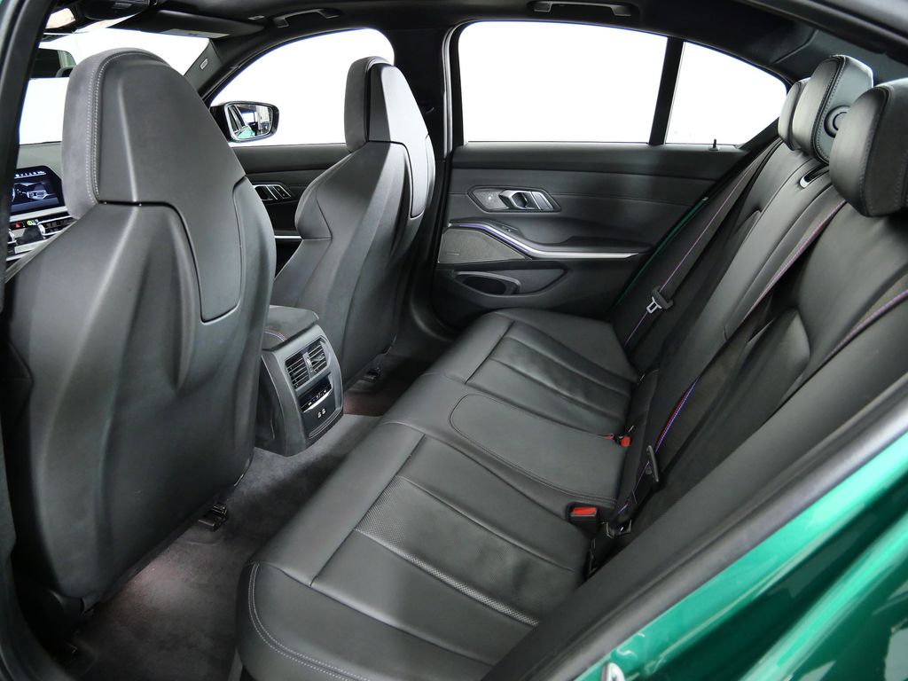 Thumbnail: 2022 BMW M3 - 30