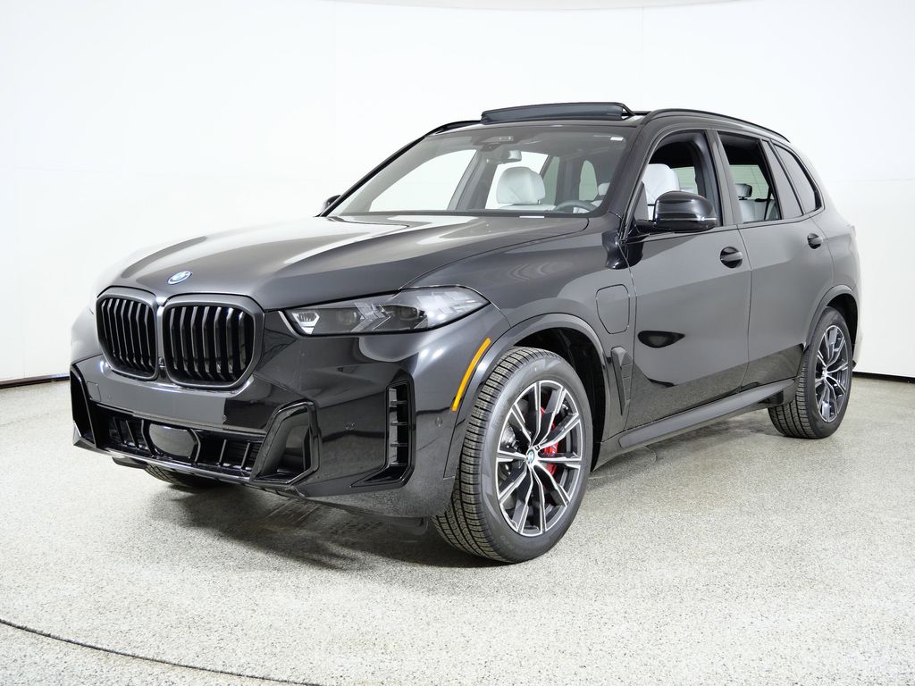 Thumbnail: 2026 BMW X5 - 1
