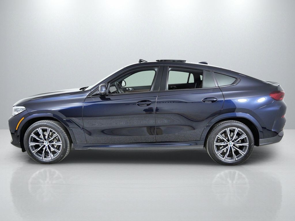Thumbnail: 2023 BMW X6 - 18