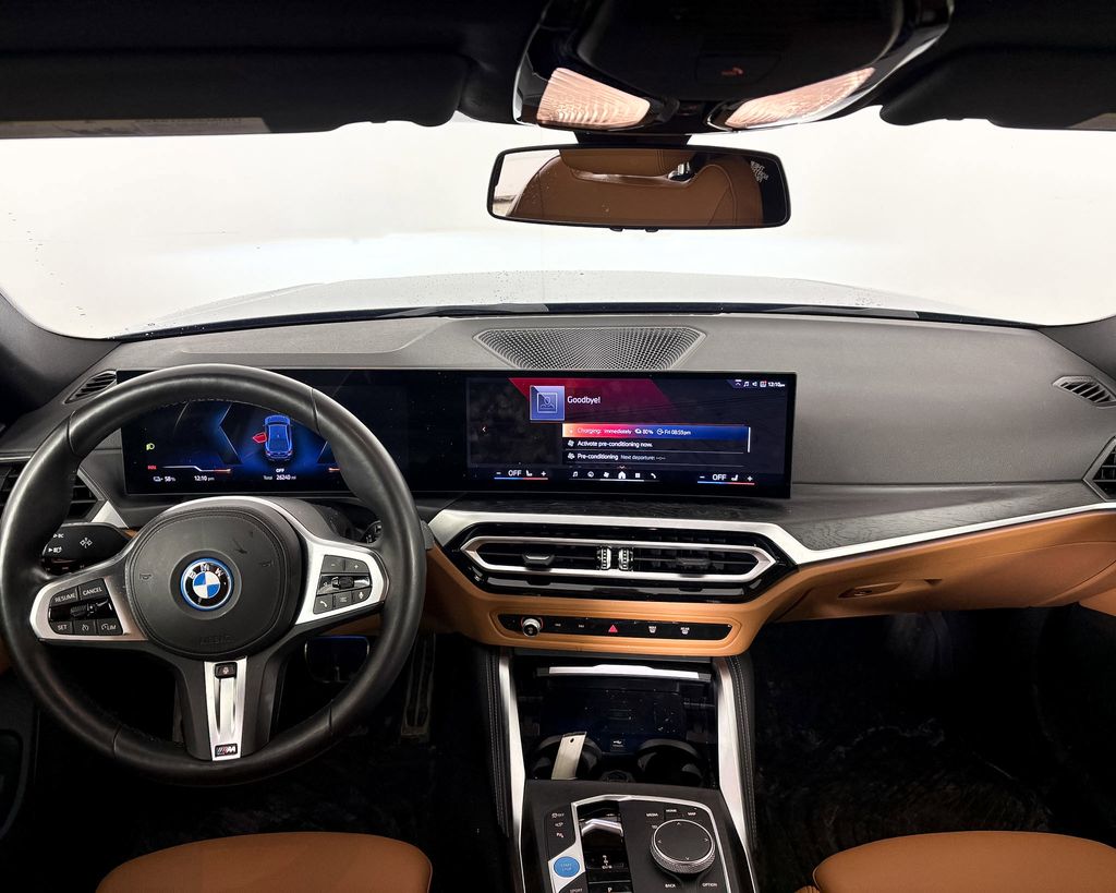 Thumbnail: 2024 BMW i4 - 10