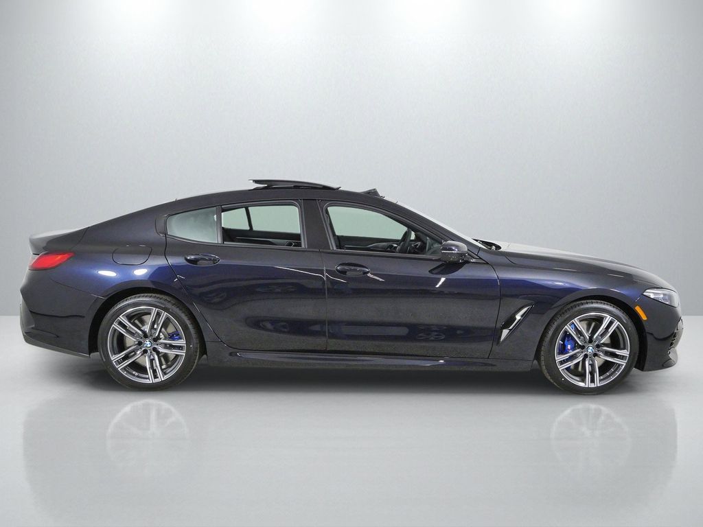 Thumbnail: 2026 BMW 8 Series - 8