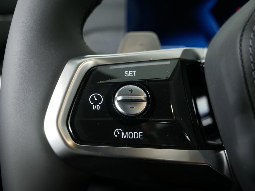 Thumbnail: 2025 BMW 7 Series - 36