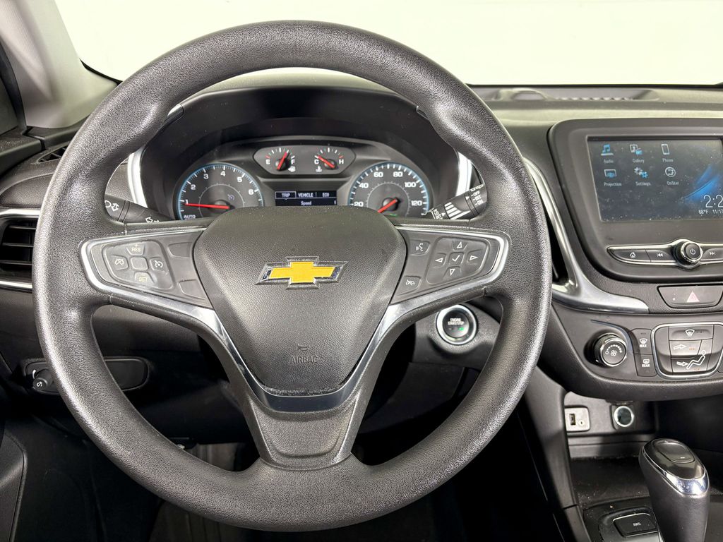 Thumbnail: 2018 Chevrolet Equinox - 8