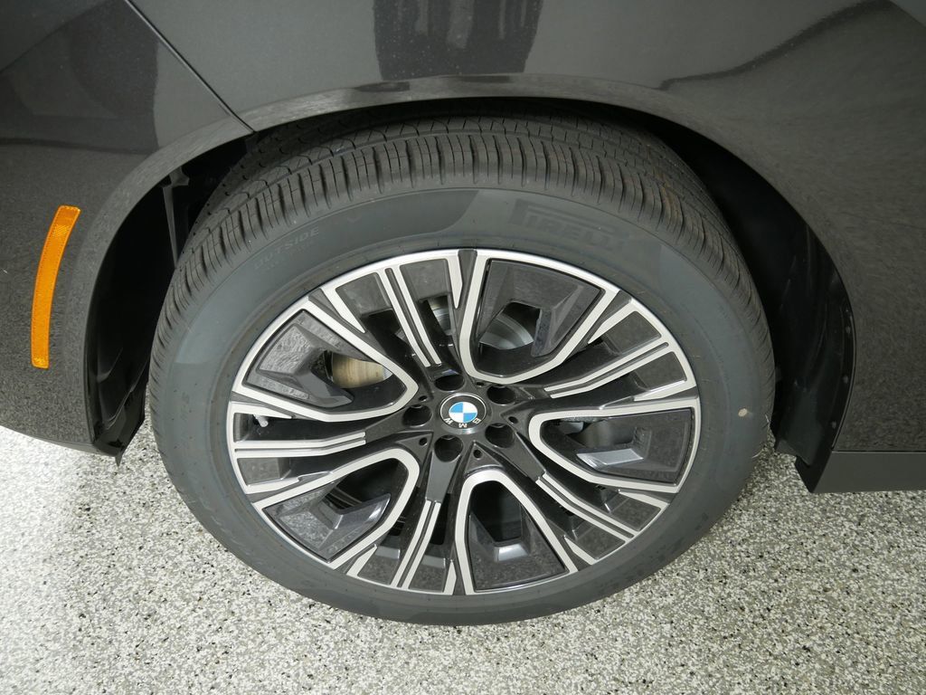 Thumbnail: 2025 BMW X3 - 20