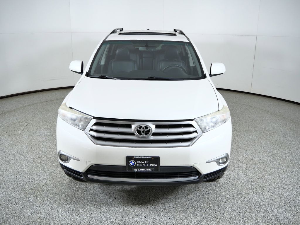 Thumbnail: 2011 Toyota Highlander - 17