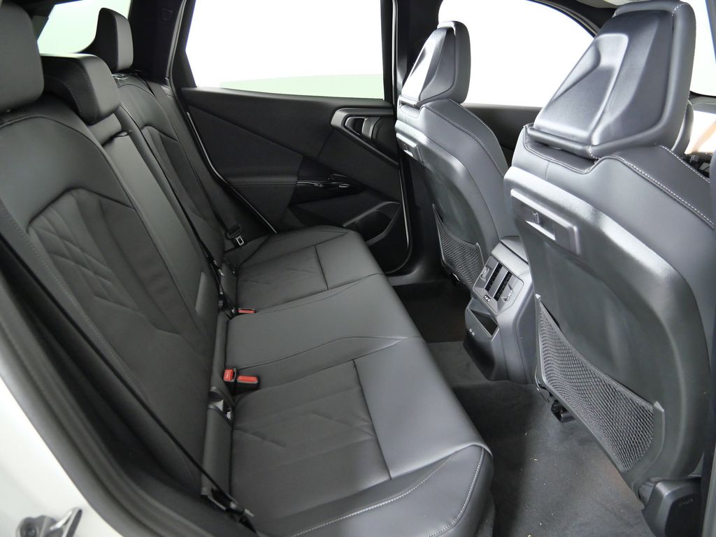 Thumbnail: 2026 BMW X3 - 23