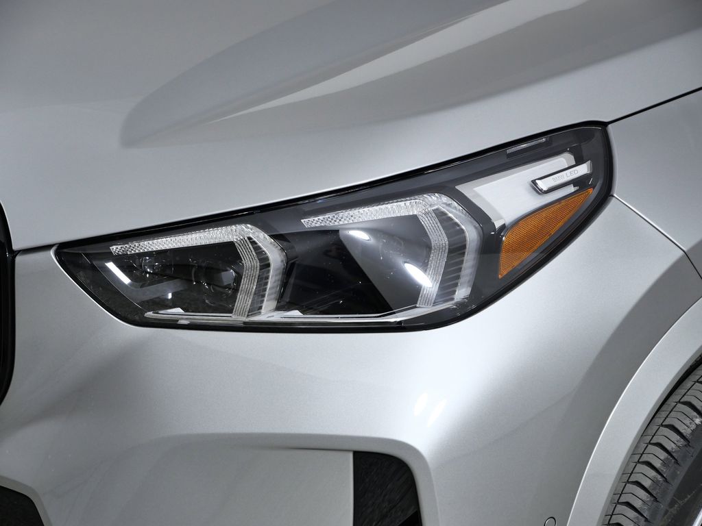 Thumbnail: 2026 BMW X1 - 3