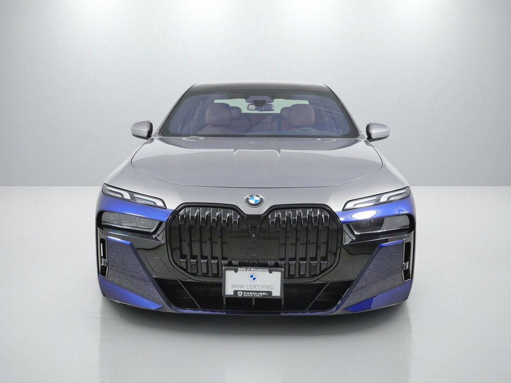 Thumbnail: 2023 BMW 7 Series - 3