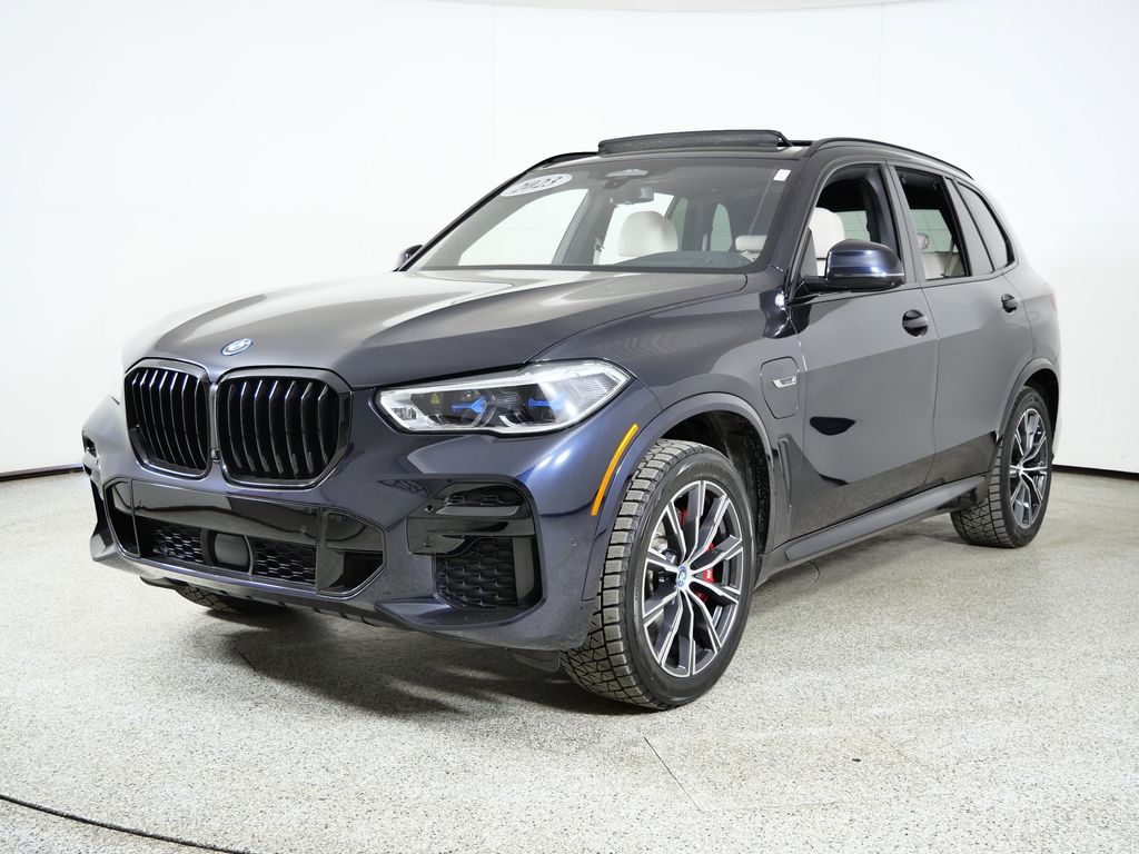 Thumbnail: 2023 BMW X5 - 1