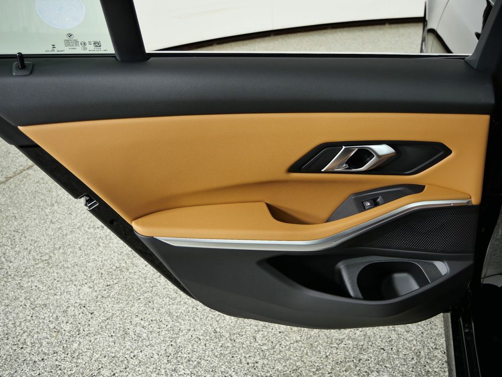 Thumbnail: 2026 BMW 3 Series - 29