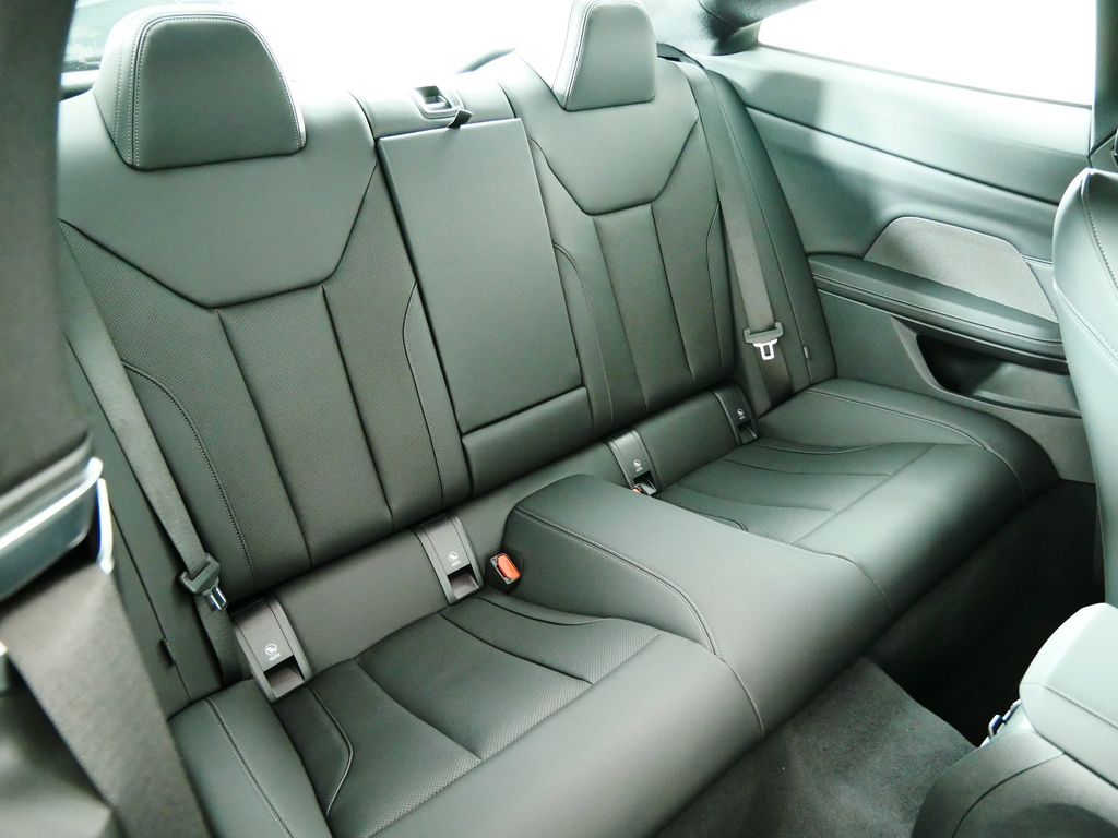 Thumbnail: 2026 BMW 4 Series - 24