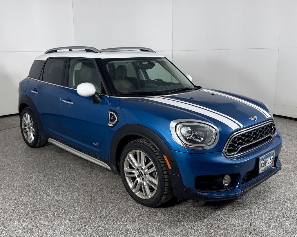Thumbnail: 2017 MINI Cooper Countryman - 4