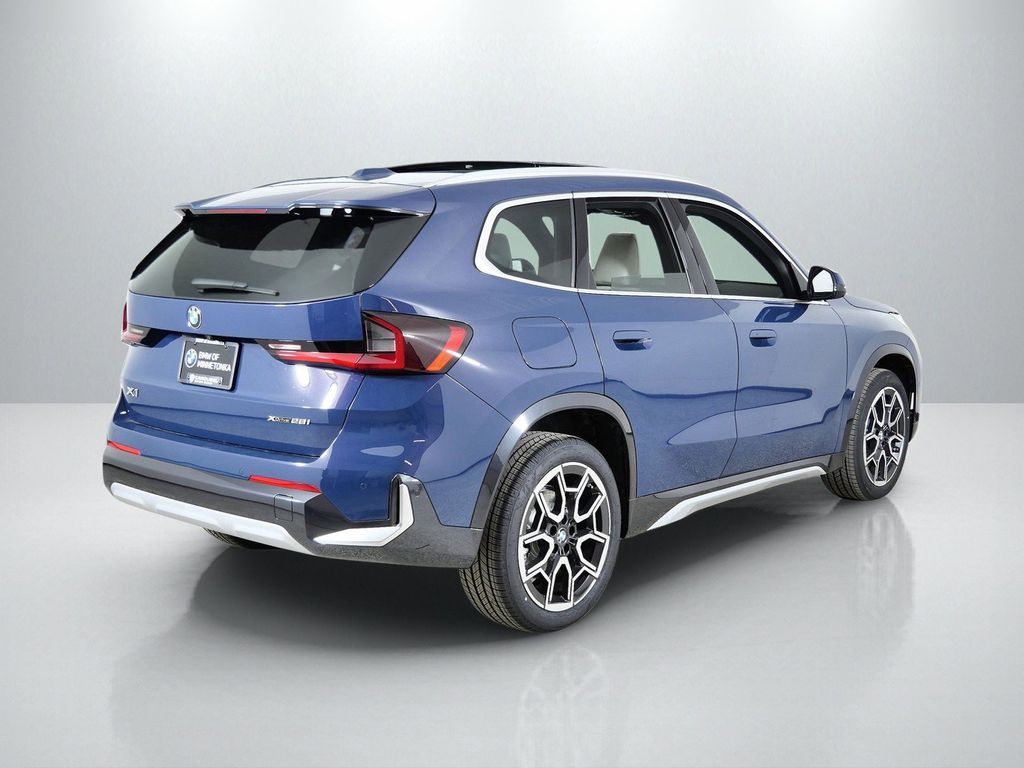 Thumbnail: 2026 BMW X1 - 9