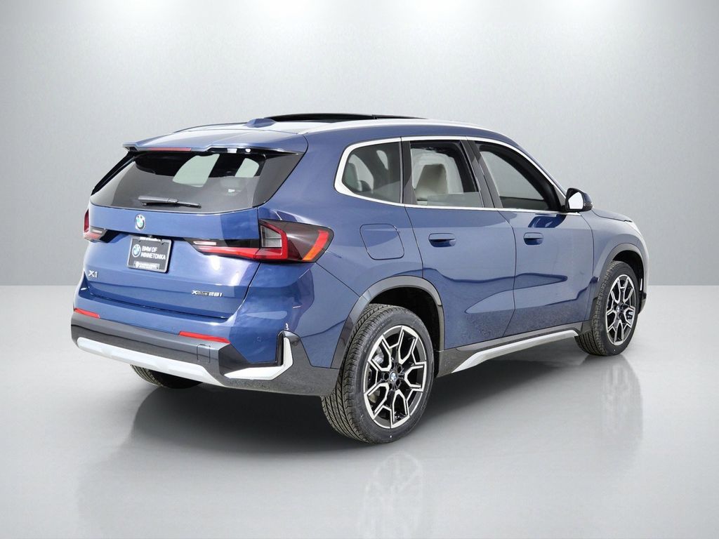 Thumbnail: 2026 BMW X1 - 9