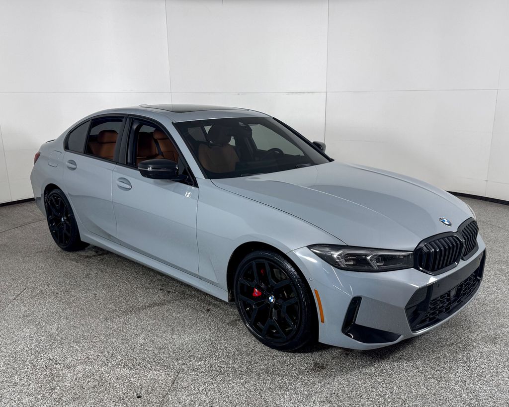 Thumbnail: 2025 BMW 3 Series - 4