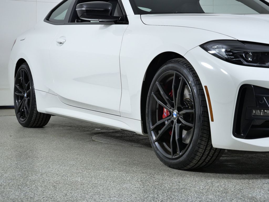 Thumbnail: 2023 BMW 4 Series - 8
