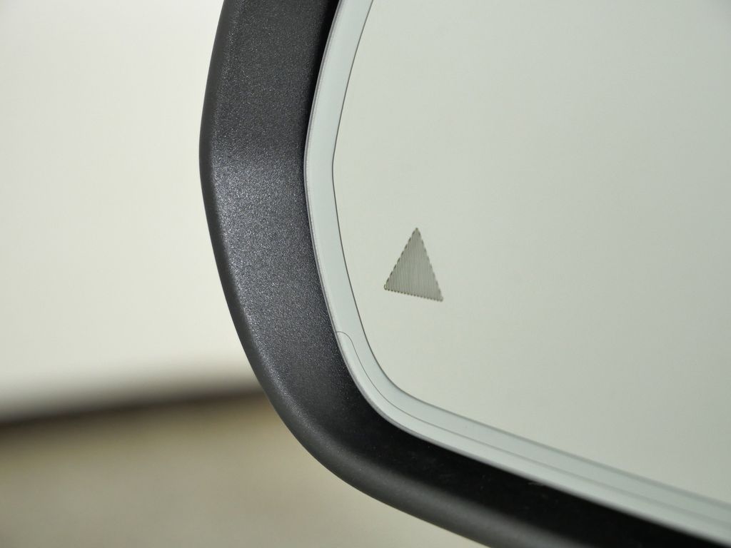 Thumbnail: 2019 Mercedes-Benz GLC - 37