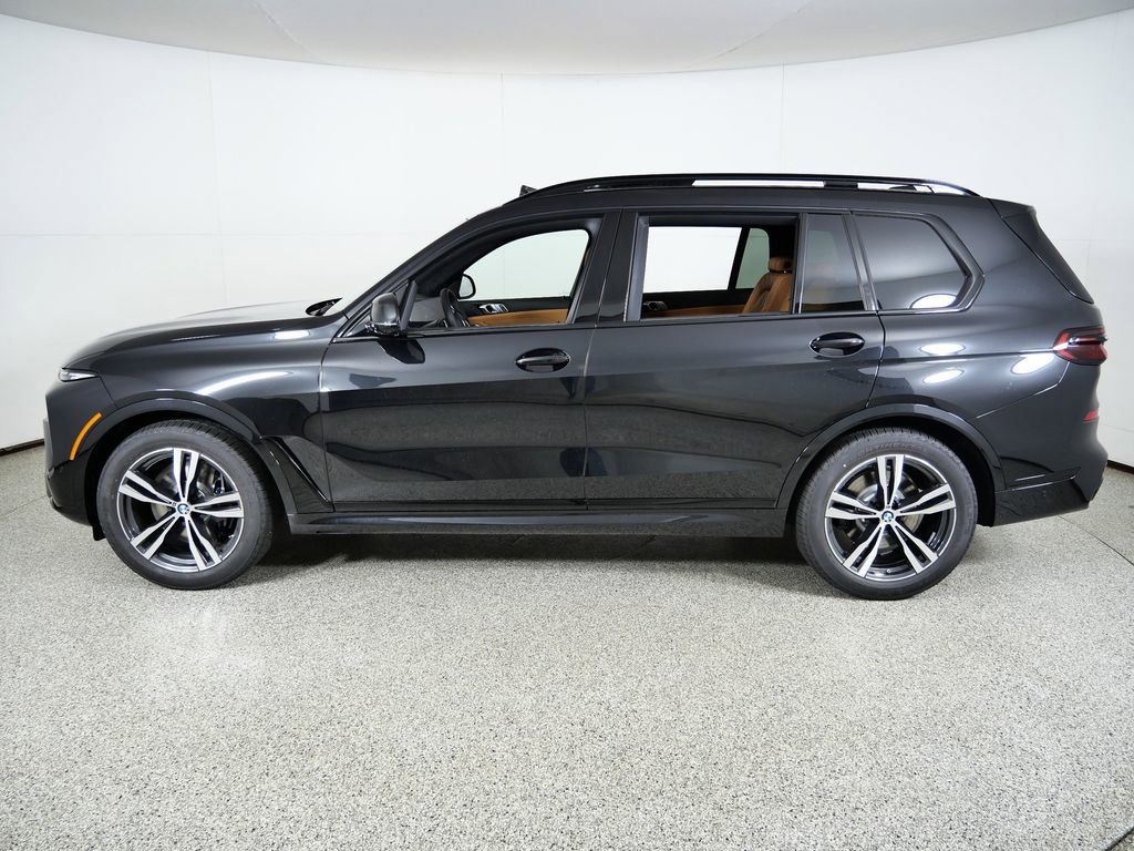 Thumbnail: 2026 BMW X7 - 17