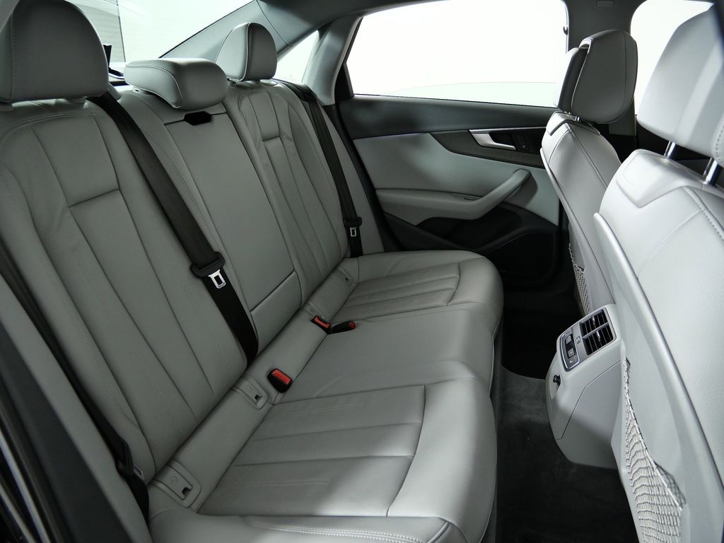 Thumbnail: 2018 Audi A4 - 28