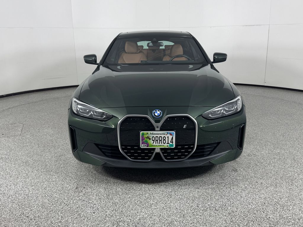 Thumbnail: 2023 BMW i4 - 3