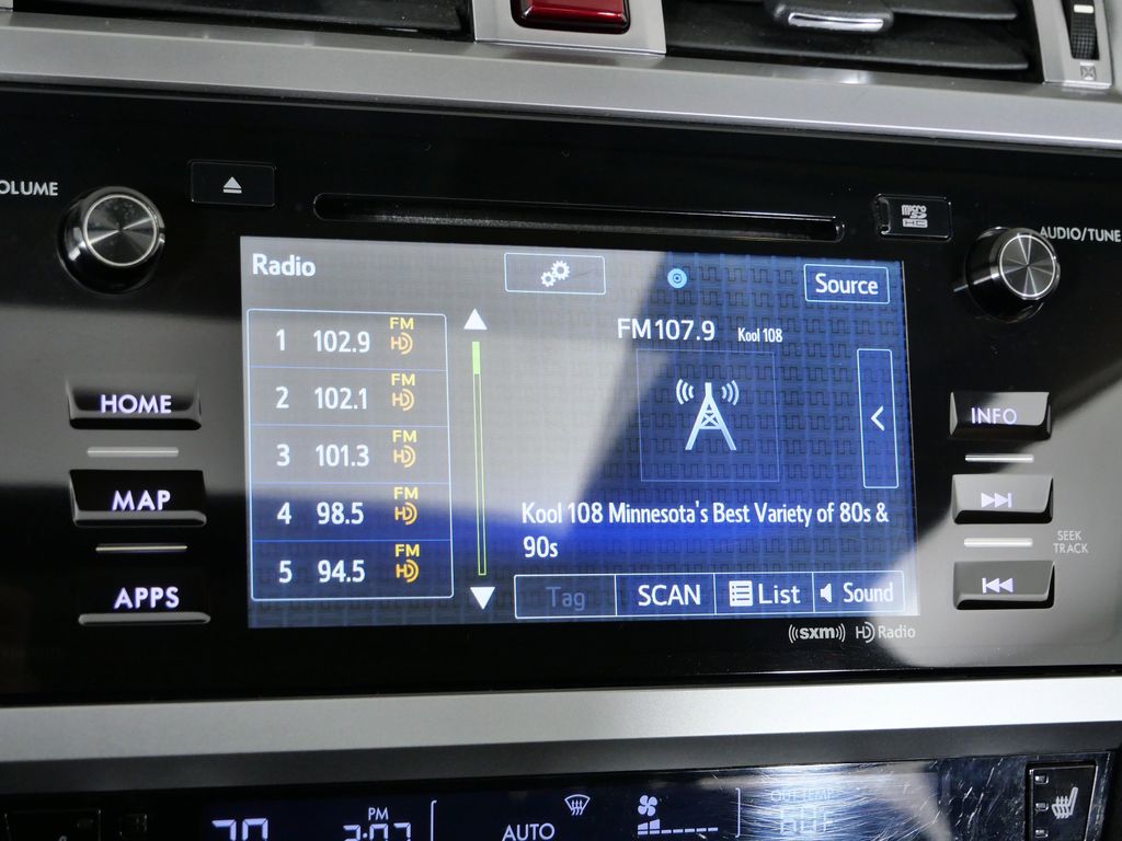 Thumbnail: 2016 Subaru Outback - 42