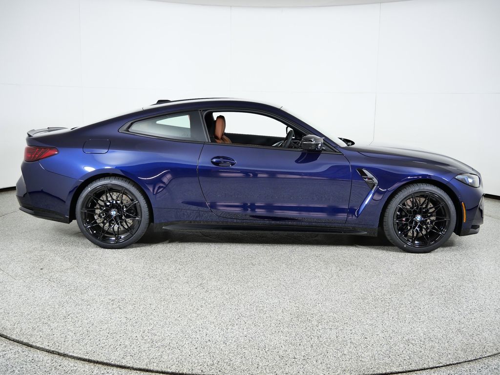 Thumbnail: 2026 BMW M4 - 8