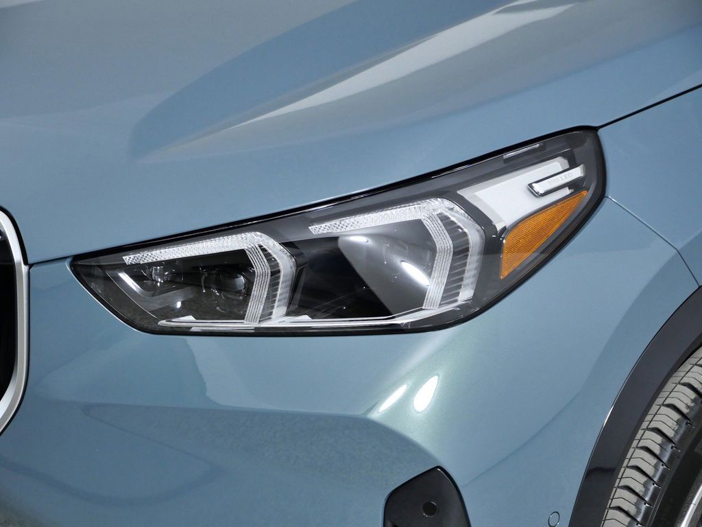 Thumbnail: 2026 BMW X1 - 3